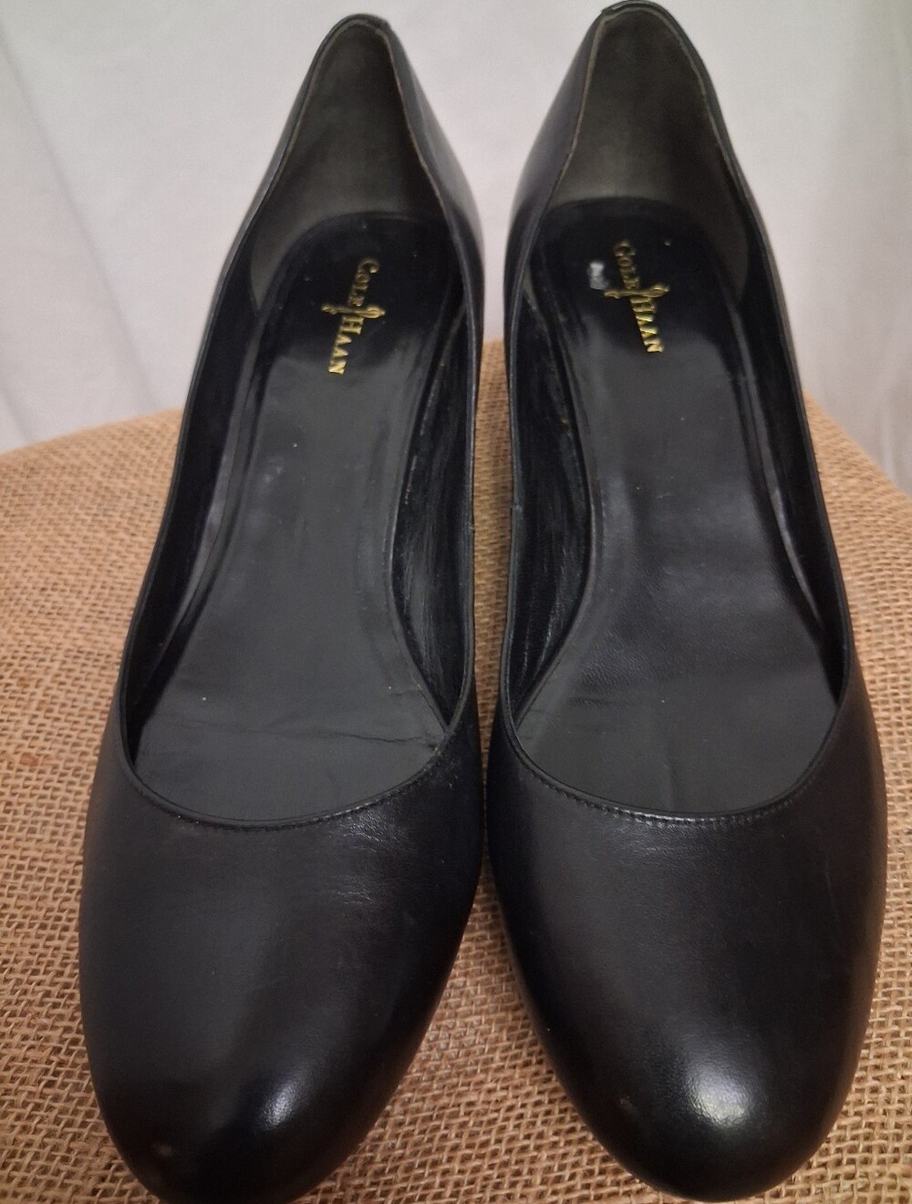 Cole Haan Nike Air Black Leather Round-Toe Wedge Pumps SZ. 9.5 B Comfort Career